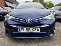 TOYOTA AVENSIS