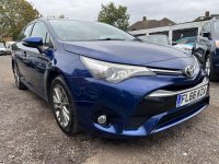 TOYOTA AVENSIS